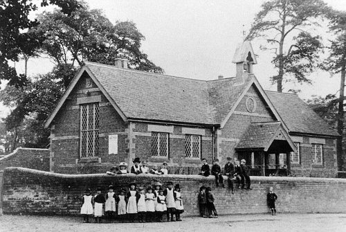 Image: picture of St. Mary's school in the 19th century, Colton