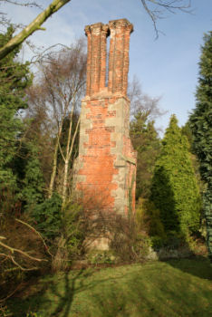 Picture of remains of Little Hay Manor House